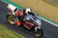 brands-hatch-photographs;brands-no-limits-trackday;cadwell-trackday-photographs;enduro-digital-images;event-digital-images;eventdigitalimages;no-limits-trackdays;peter-wileman-photography;racing-digital-images;trackday-digital-images;trackday-photos